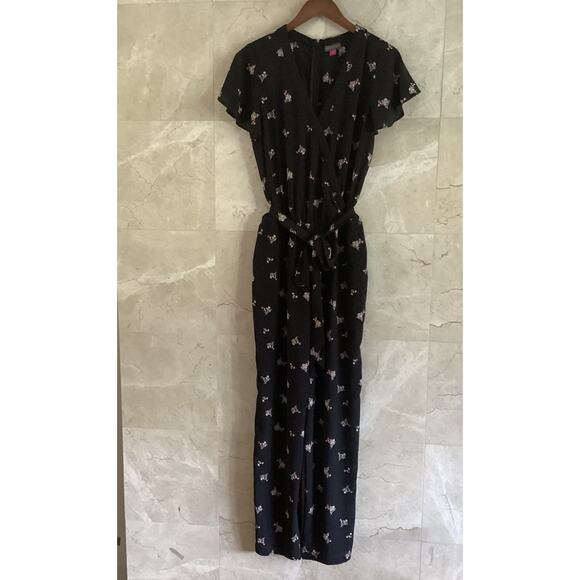 Vince Camuto Jumpsuit Size 10 Black Floral Belted Holiday Hostess Flutter Sleeve - Picture 11 of 12